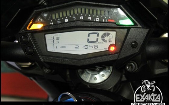 Gebrauchtmotorrad Kawasaki Z1000 - Bild 10