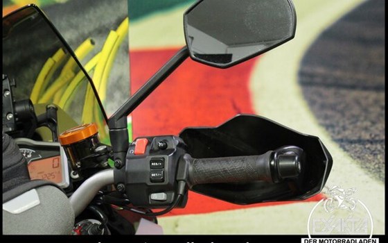 Gebrauchtmotorrad KTM 1290 Super Duke GT - Bild 18