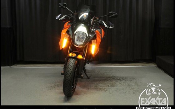 Gebrauchtmotorrad KTM 1290 Super Duke GT - Bild 8