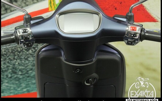 Neufahrzeug Vespa Primavera 50 2T - Bild 12