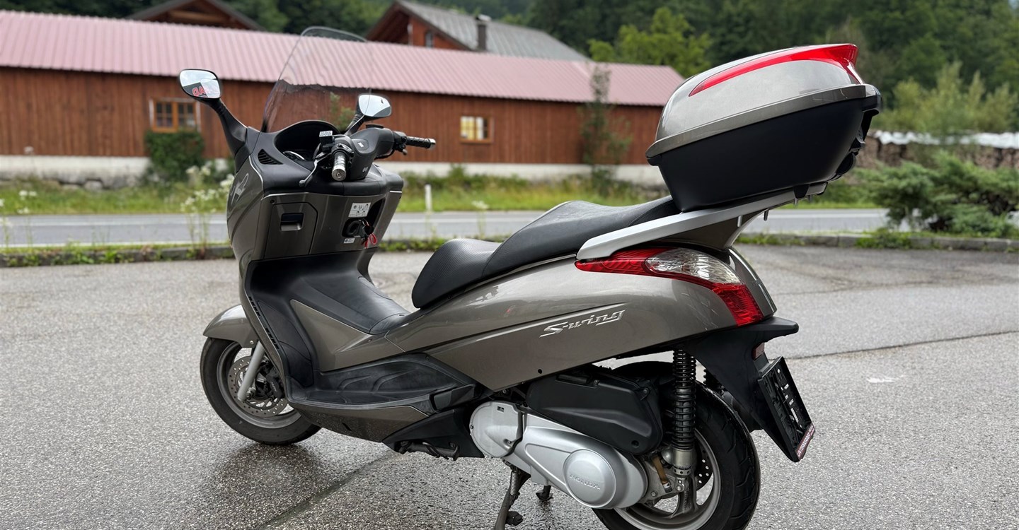 Angebot Honda FES 125 S-Wing