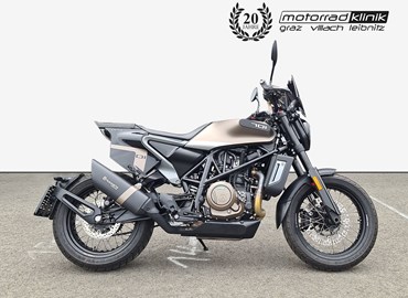 Gebrauchtmotorrad Husqvarna Svartpilen 701