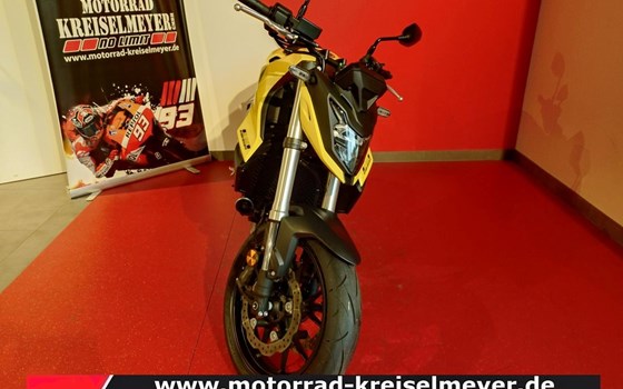 Gebrauchtmotorrad Honda CB750 Hornet - Bild 2