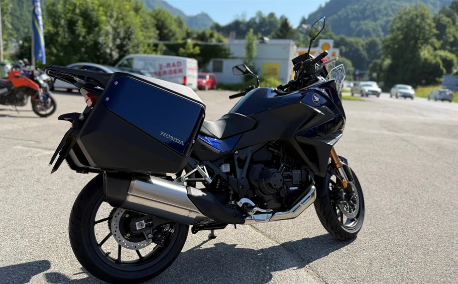 Offer Honda NT1100 DCT Electronic Suspension Bild 3: Offer Honda NT1100 DCT Electronic Suspension