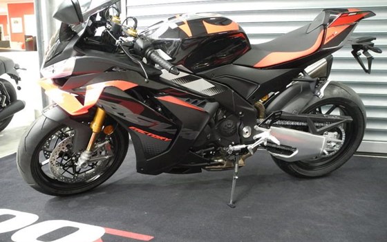 Neufahrzeug Aprilia RSV4 1100 Factory - Bild 2