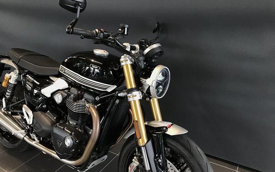 Gebrauchtmotorrad Triumph Speed Twin 1200 RS - Bild 3