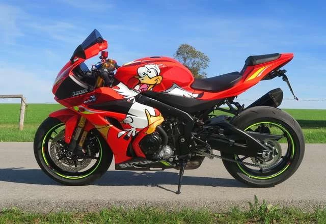 Angebot Suzuki GSX-R 1000 Bild 2: Angebot Suzuki GSX-R 1000