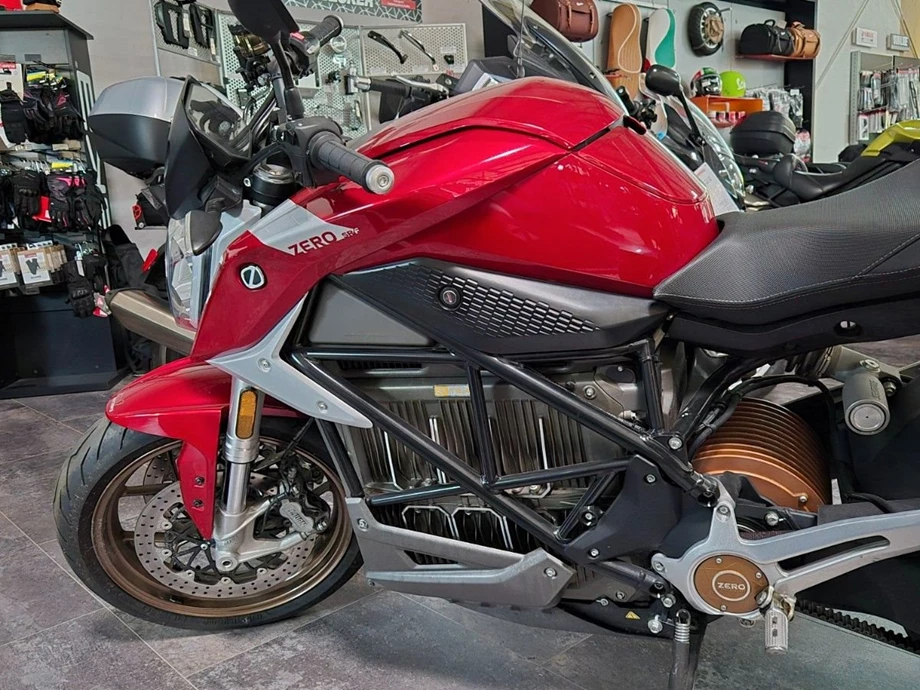 Angebot Zero SR/F Bild 6: Angebot Zero SR/F