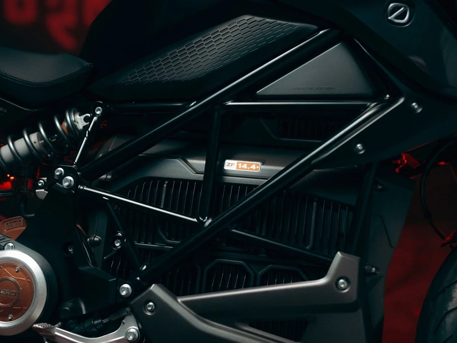 Angebot Zero SR/F Bild 9: Angebot Zero SR/F