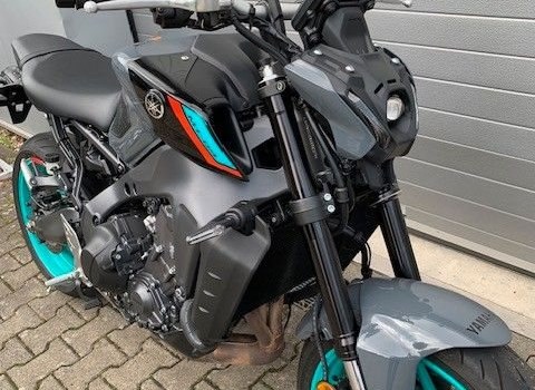 Gebrauchtmotorrad Yamaha MT-09 - Bild 4
