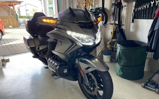 Gebrauchtmotorrad Honda GL 1800 Goldwing Tour - Bild 6 Gebrauchtmotorrad Honda GL 1800 Goldwing Tour - Bild 6