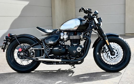 Gebrauchtmotorrad Triumph Bonneville Bobber - Bild 2 Gebrauchtmotorrad Triumph Bonneville Bobber - Bild 2