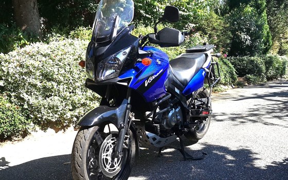 Gebrauchtmotorrad Suzuki V-Strom 650 - Bild 1 Gebrauchtmotorrad Suzuki V-Strom 650 - Bild 1