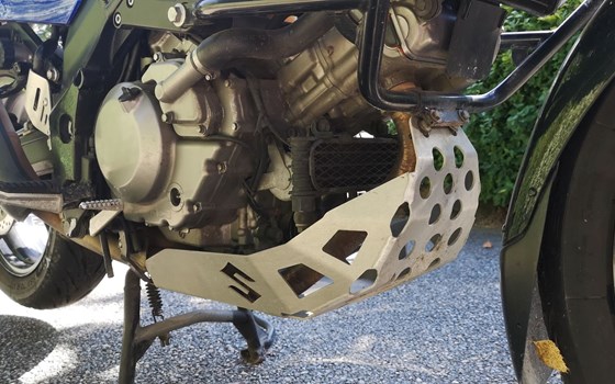 Gebrauchtmotorrad Suzuki V-Strom 650 - Bild 6 Gebrauchtmotorrad Suzuki V-Strom 650 - Bild 6