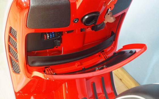 Gebrauchtmotorrad Vespa GTS 125 Super iGET - Bild 5 Gebrauchtmotorrad Vespa GTS 125 Super iGET - Bild 5