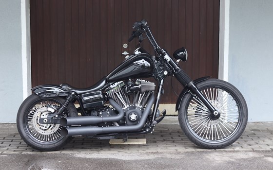 Gebrauchtmotorrad Harley-Davidson Dyna Wide Glide FXDWG - Bild 3 Gebrauchtmotorrad Harley-Davidson Dyna Wide Glide FXDWG - Bild 3