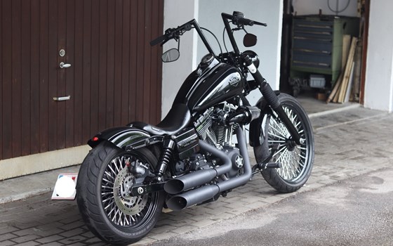 Gebrauchtmotorrad Harley-Davidson Dyna Wide Glide FXDWG - Bild 4 Gebrauchtmotorrad Harley-Davidson Dyna Wide Glide FXDWG - Bild 4