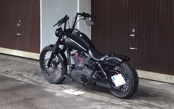 Gebrauchtmotorrad Harley-Davidson Dyna Wide Glide FXDWG - Bild 6 Gebrauchtmotorrad Harley-Davidson Dyna Wide Glide FXDWG - Bild 6