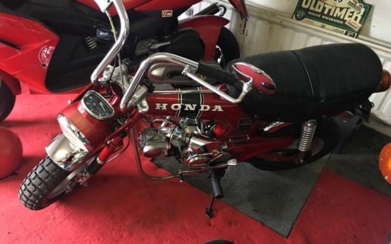 Gebrauchtmotorrad Honda Dax - Bild 5