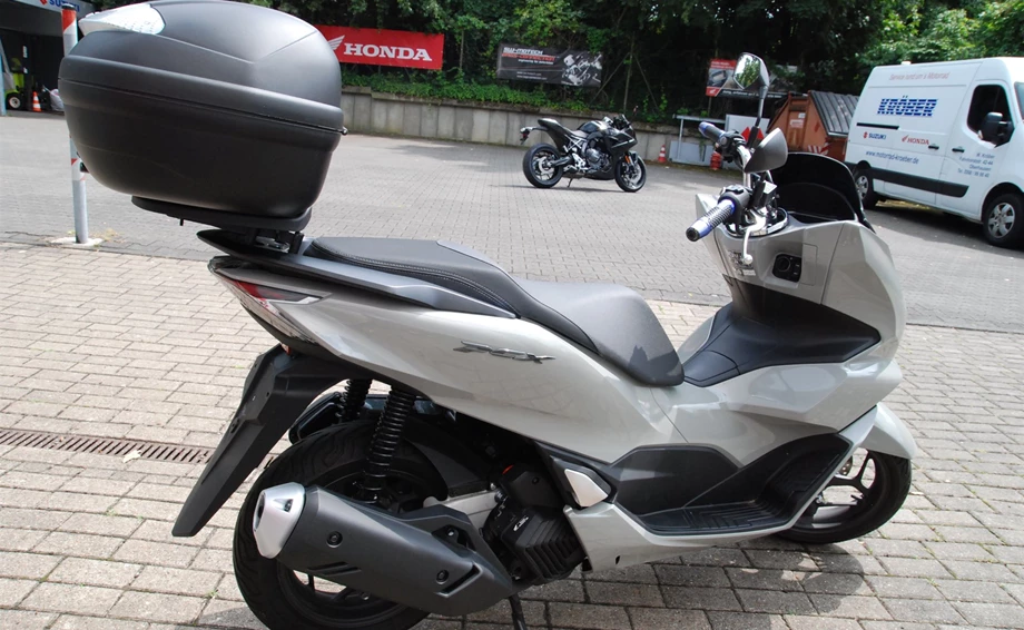 Offer Honda PCX125 Bild 3: Offer Honda PCX125