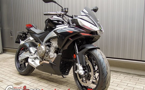 Neufahrzeug Aprilia Tuono 660 Factory - Bild 1 Neufahrzeug Aprilia Tuono 660 Factory - Bild 1