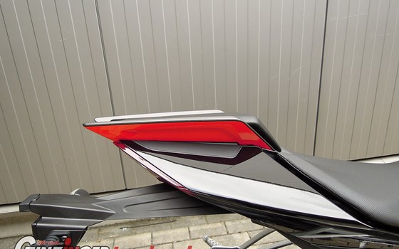 Neufahrzeug Aprilia Tuono 660 Factory - Bild 6 Neufahrzeug Aprilia Tuono 660 Factory - Bild 6