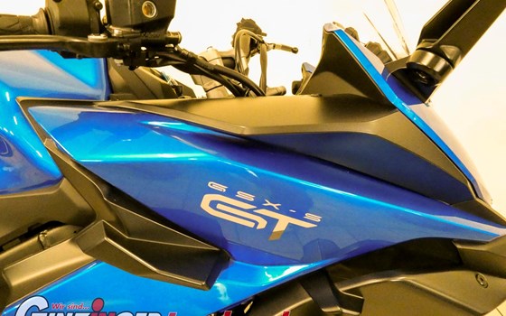 Gebrauchtmotorrad Suzuki GSX-S1000GT - Bild 7 Gebrauchtmotorrad Suzuki GSX-S1000GT - Bild 7