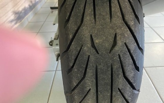 Gebrauchtmotorrad Kawasaki ZR-7 S - Bild 6