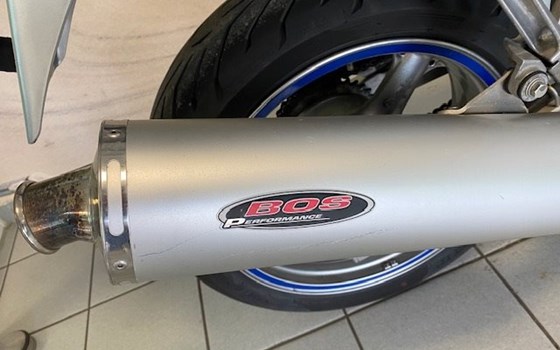 Gebrauchtmotorrad Kawasaki ZR-7 S - Bild 7