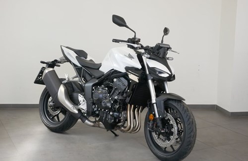 Neumotorrad Honda CB1000 Hornet