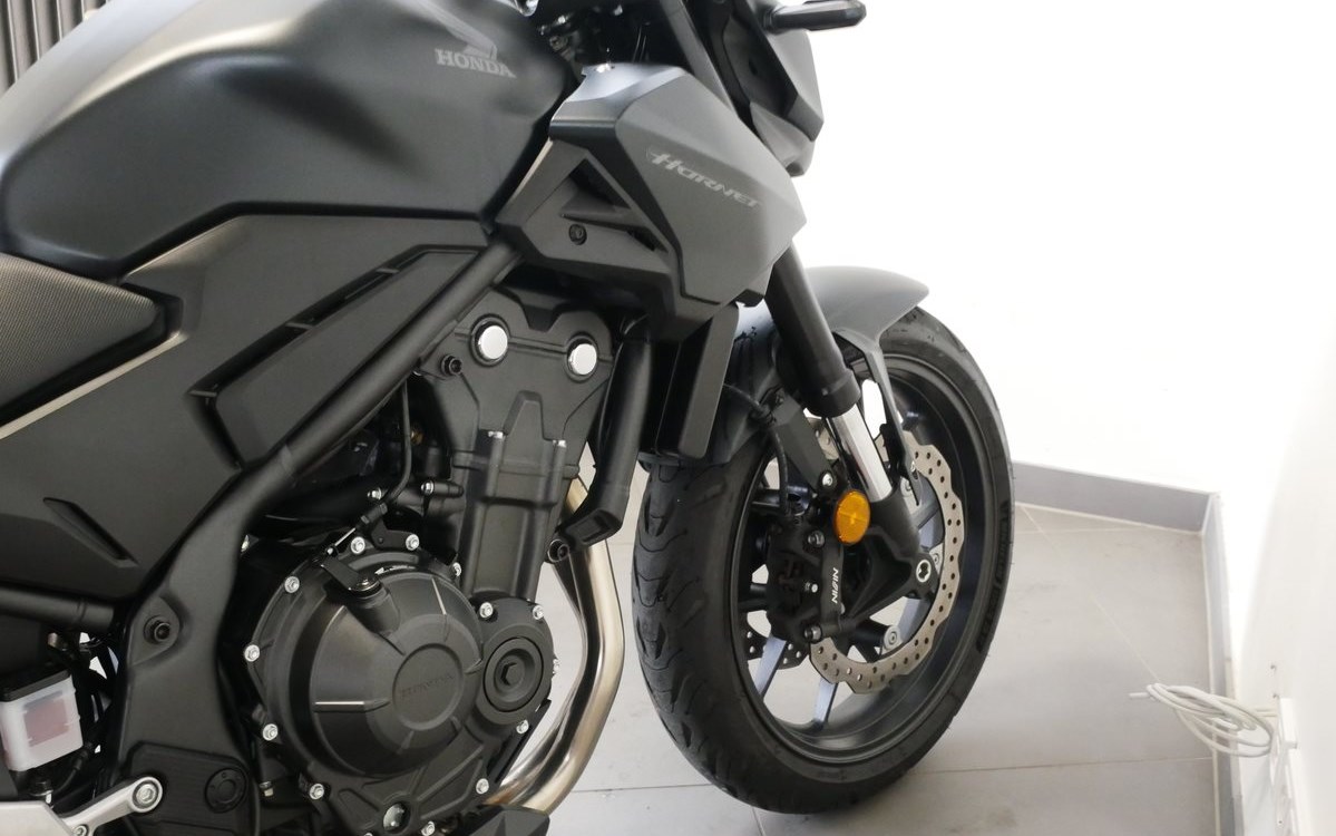 Zum Vergrößern bitte anklicken! Angebot Honda CB500 Hornet