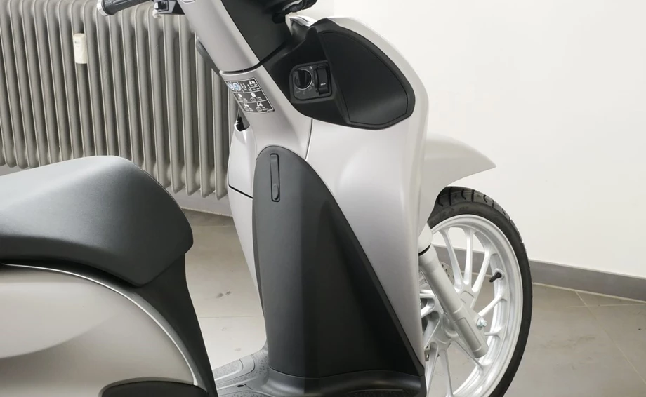 Offer Honda SH125 Bild 14: Offer Honda SH125