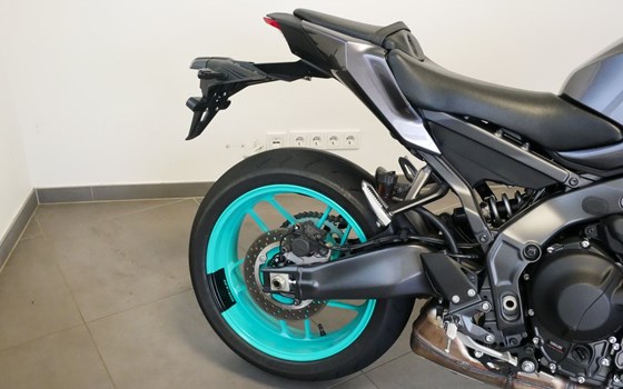 Gebrauchtmotorrad Yamaha MT-09 Y-AMT 35kW - Bild 8