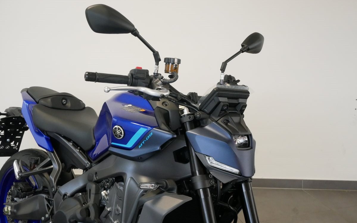 Offer Yamaha MT-09 Y-AMT