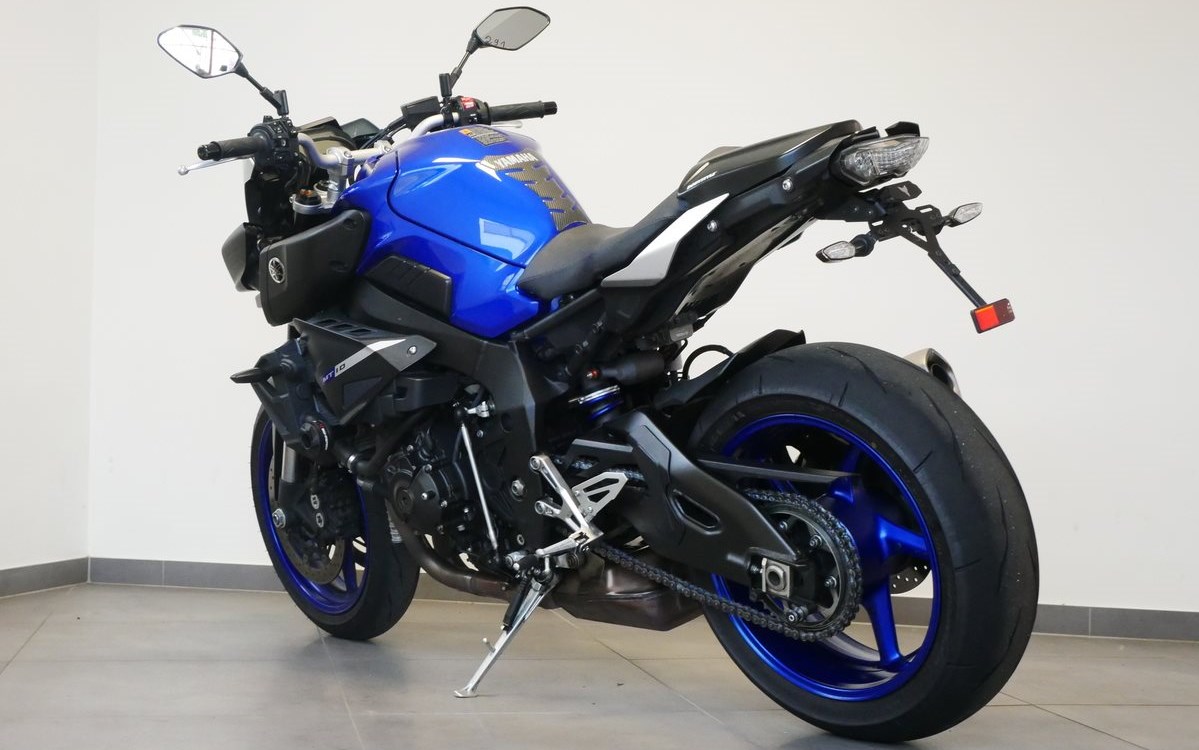 Offer Yamaha MT-10