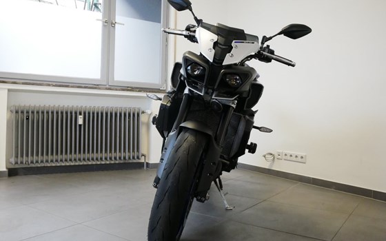 Gebrauchtmotorrad Yamaha MT-10 - Bild 3