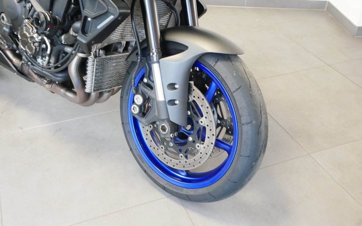 Offer Yamaha MT-10