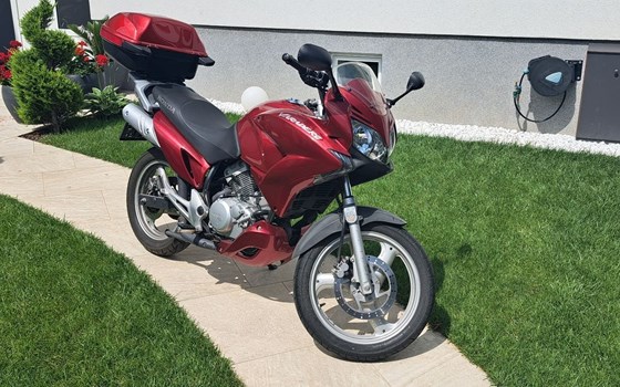 Gebrauchtmotorrad Honda XL 125 V Varadero - Bild 1 Gebrauchtmotorrad Honda XL 125 V Varadero - Bild 1