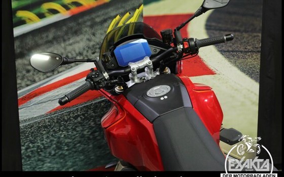 Neufahrzeug Moto Guzzi V100 Mandello S - Bild 10