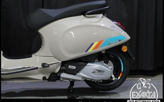 Neufahrzeug Vespa Primavera 50 Sport - Bild 26