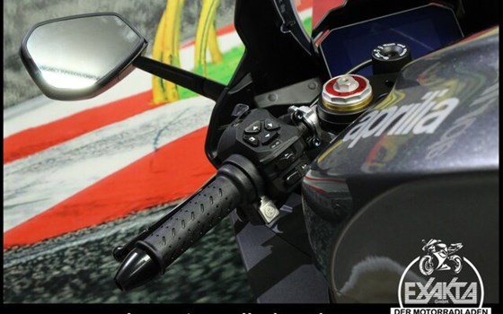 Neufahrzeug Aprilia RSV4 1100 - Bild 15