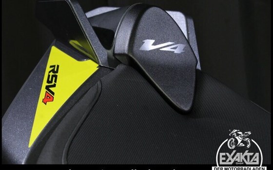 Neufahrzeug Aprilia RSV4 1100 - Bild 28