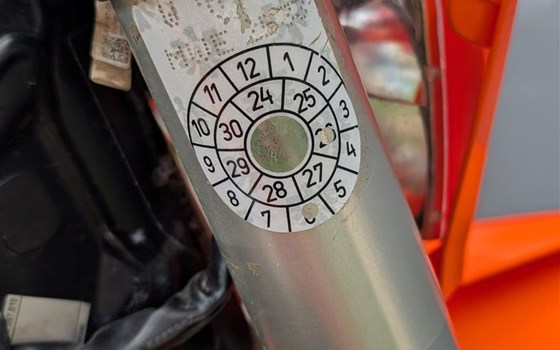 Gebrauchtmotorrad KTM 350 EXC-F - Bild 3 Gebrauchtmotorrad KTM 350 EXC-F - Bild 3