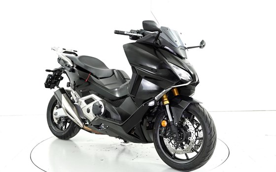 Motorrad Occasion Honda X-ADV - Bild 2