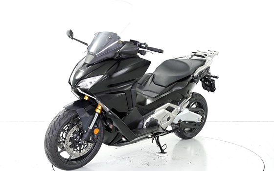 Motorrad Occasion Honda X-ADV - Bild 3