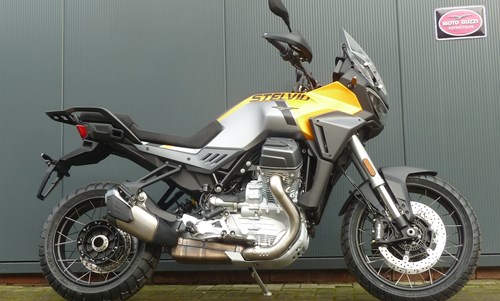 Moto Guzzi Stelvio