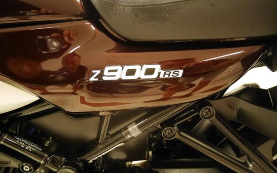 Gebrauchtmotorrad Kawasaki Z900 RS - Bild 15 Gebrauchtmotorrad Kawasaki Z900 RS - Bild 15