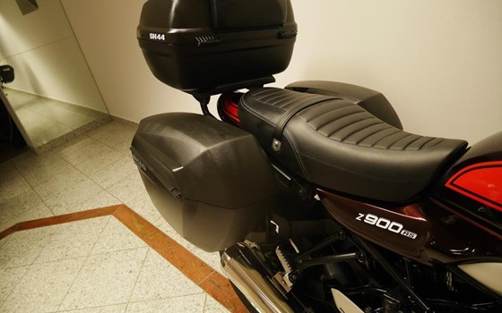 Gebrauchtmotorrad Kawasaki Z900 RS - Bild 7 Gebrauchtmotorrad Kawasaki Z900 RS - Bild 7