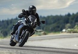 Neumotorrad Suzuki GSX-8R