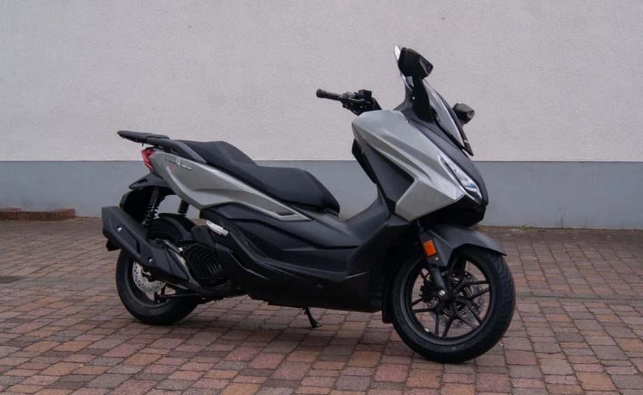 Angebot Honda Forza 125 Bild 1: Angebot Honda Forza 125